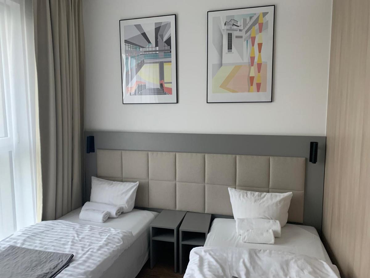 404 Rooms Wolska Apartament Варшава Екстер'єр фото