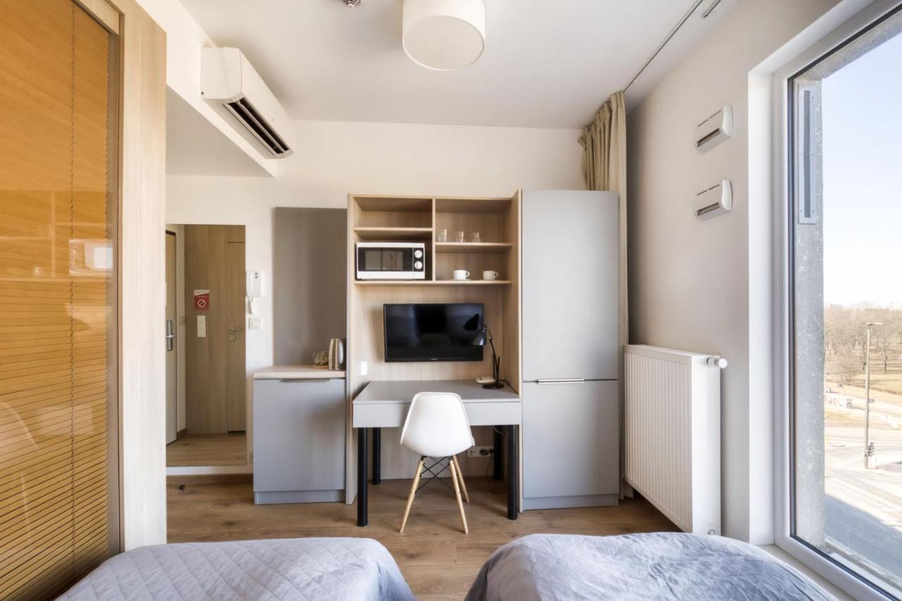 404 Rooms Wolska Apartament Варшава Екстер'єр фото